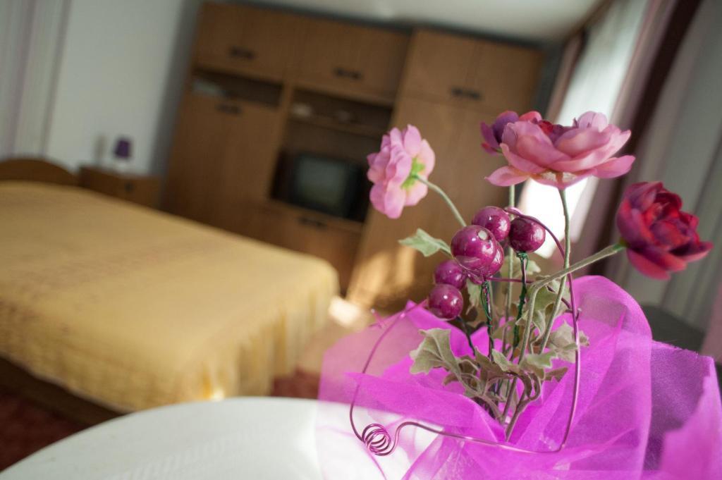 Oleander Apartman ヘーヴィーズ エクステリア 写真